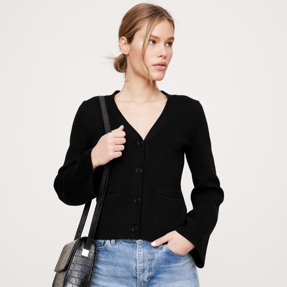 NWT Banana Republic Cotton Silk Black Flare Sleeved Cardigan Sz M (#784412)